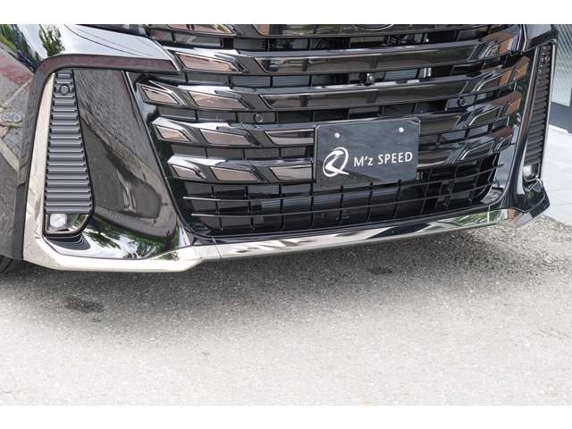 Toyota Vellfire 12