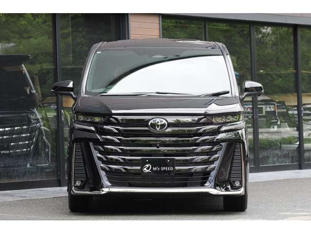 Toyota Vellfire 9
