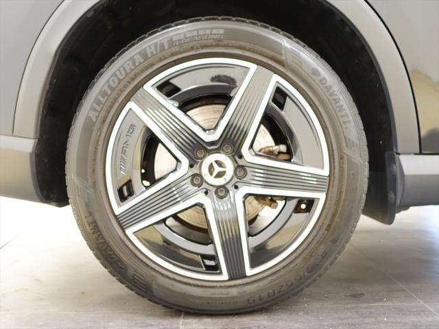 Mercedes-Benz GLC 9
