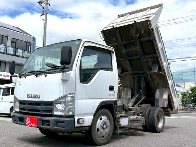 Isuzu Elf 7