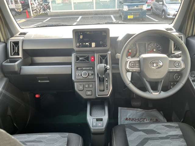Daihatsu Taft 6