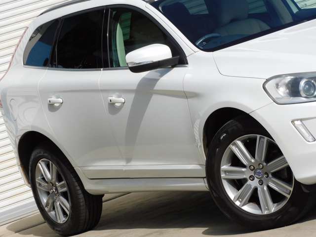 Volvo XC60 5