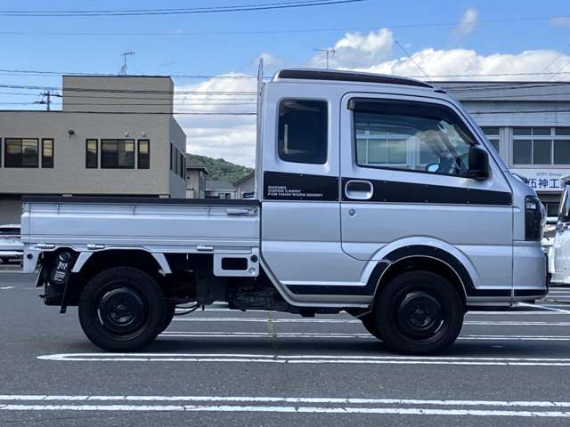 Suzuki Carry Truck 7