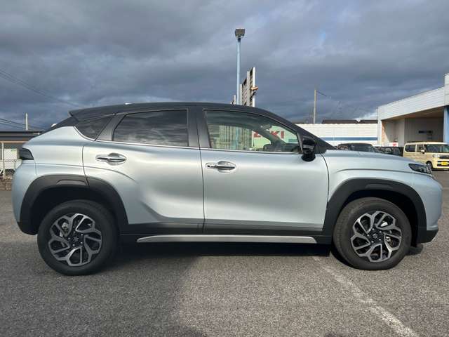 Suzuki Fronx 4