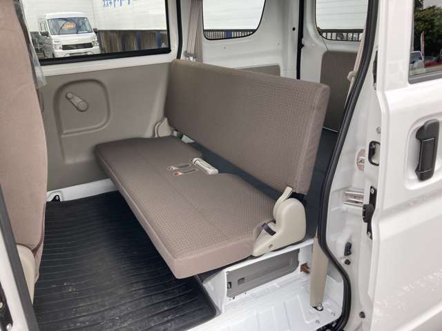 Suzuki Every 9
