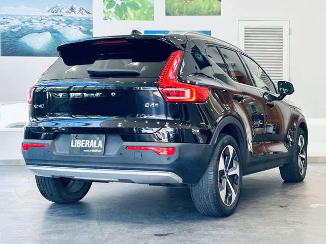 Volvo XC40 9