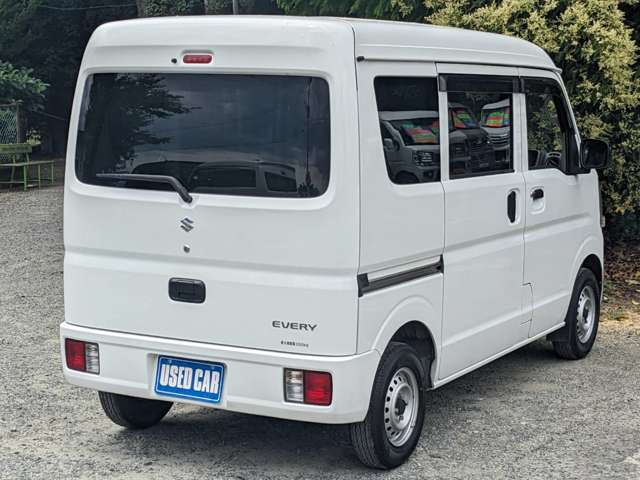 Suzuki Every 7