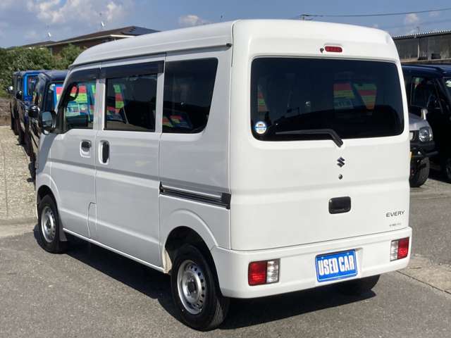 Suzuki Every 9