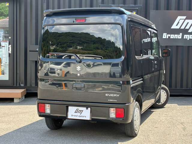 Suzuki Every 9