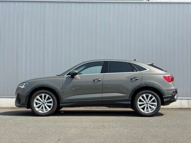 Audi Q3 Sportback 5