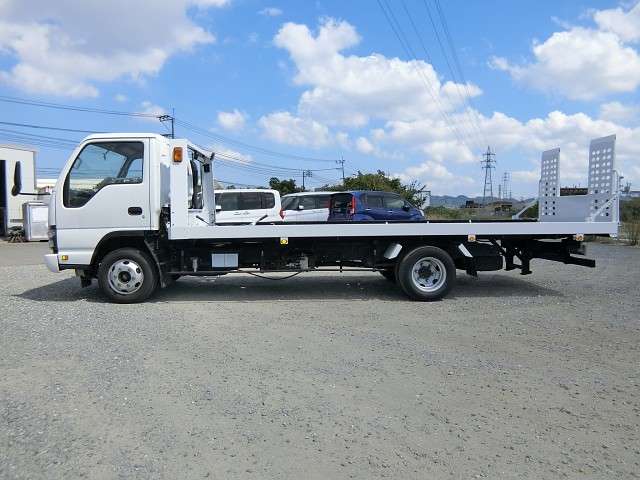 Isuzu Elf 6