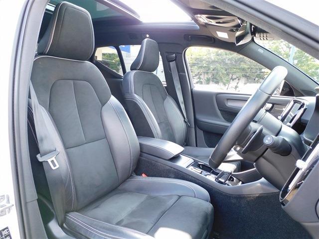 Volvo XC40 6