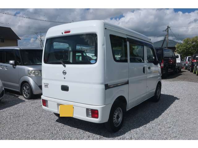 Nissan NV100 Clipper 2