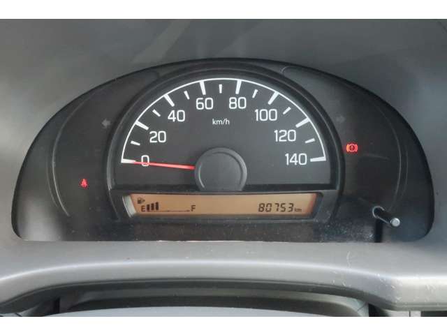 Nissan NV100 Clipper 4
