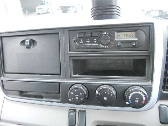 Mitsubishi Fuso Canter 11
