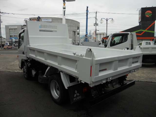 Mitsubishi Fuso Canter 6