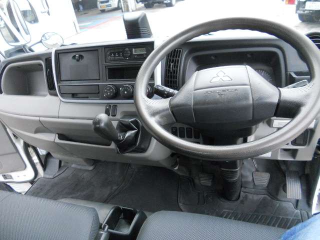 Mitsubishi Fuso Canter 10