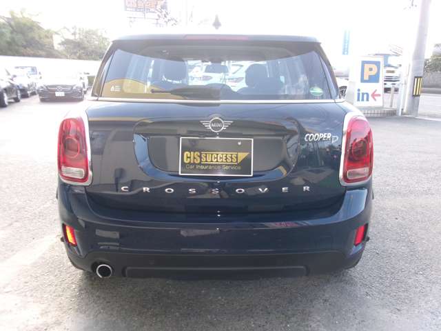 MINI Crossover 8