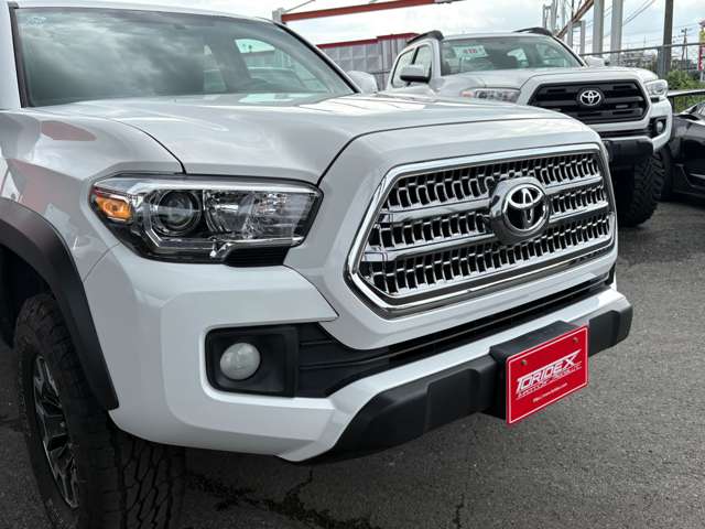 Toyota Tacoma 12