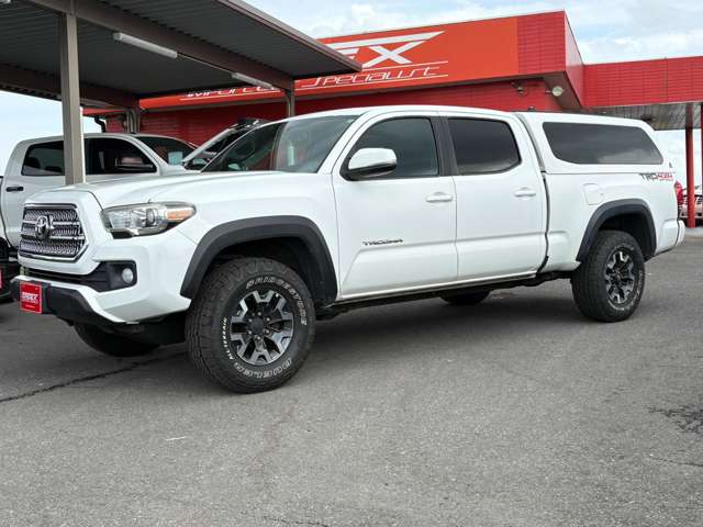 Toyota Tacoma 5