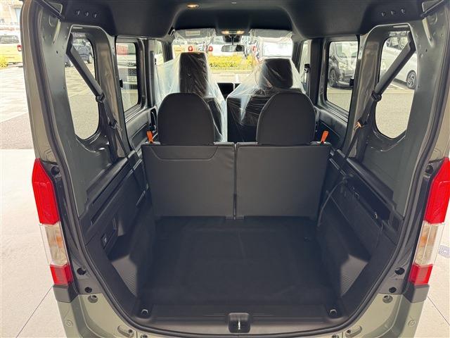 Honda N-VAN 12