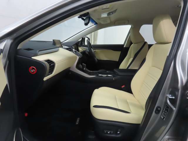 Lexus NX 7