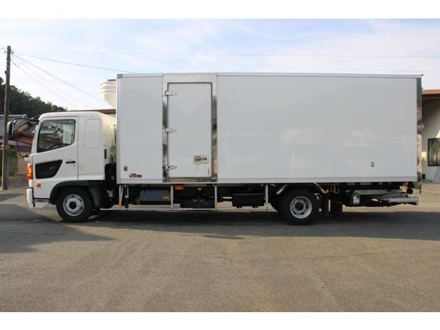 Hino Ranger 4