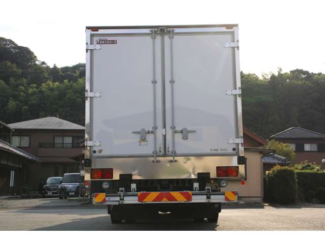 Hino Ranger 8