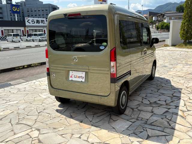 Honda N-VAN 11