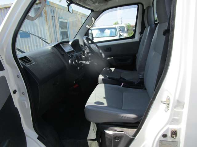 Toyota Light Ace Truck 9