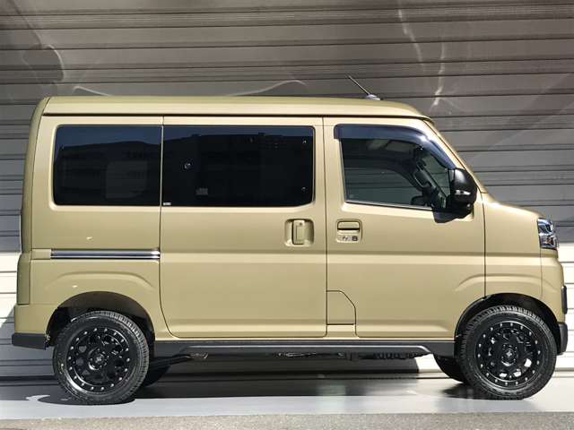 Daihatsu Atrai 6