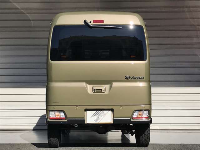 Daihatsu Atrai 8