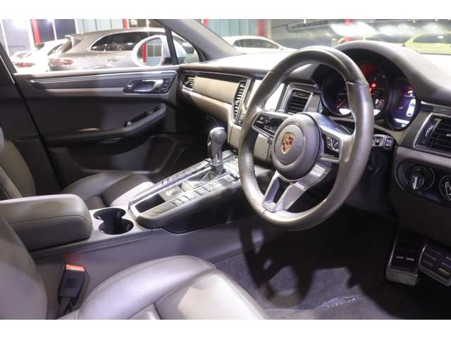 Porsche Macan 7