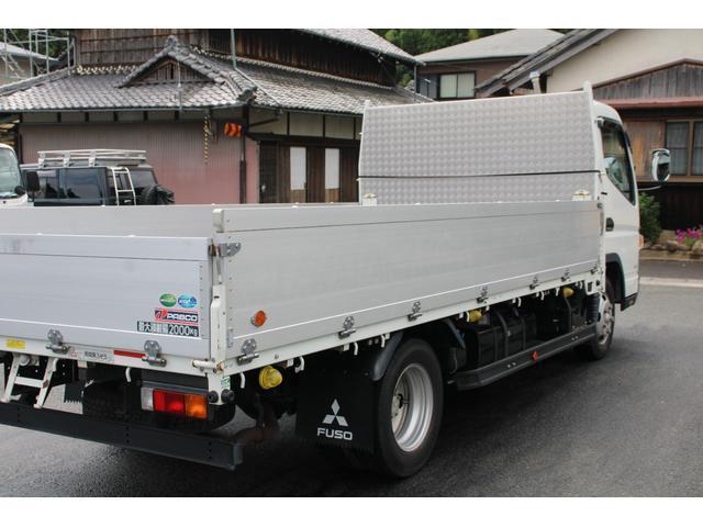 Mitsubishi Fuso Canter 9