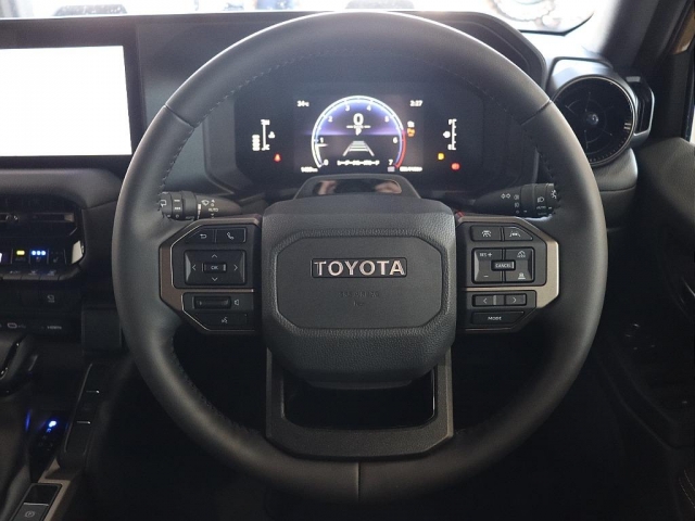 Toyota Land Cruiser 250 10