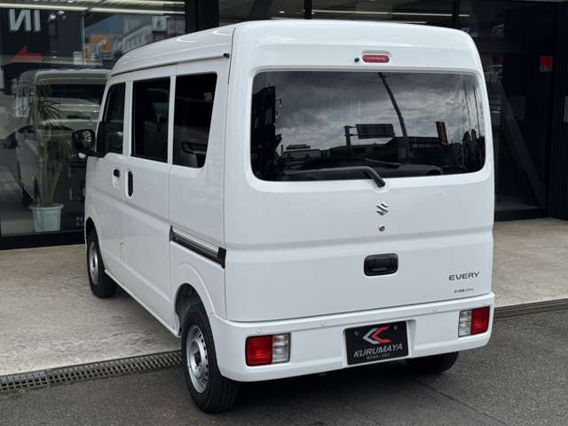 Suzuki Every 8