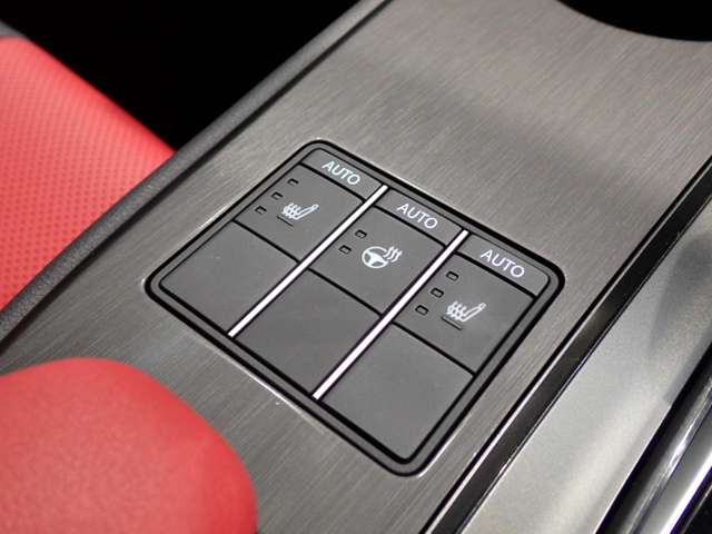 Lexus UX 7
