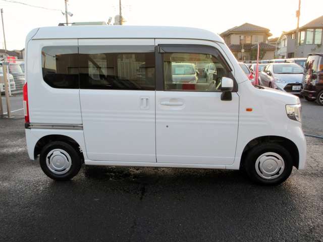 Honda N-VAN 12