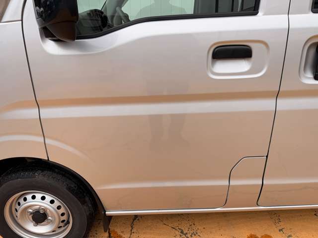 Nissan NV100 Clipper 11