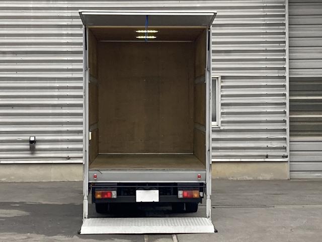 Toyota Toyoace 4