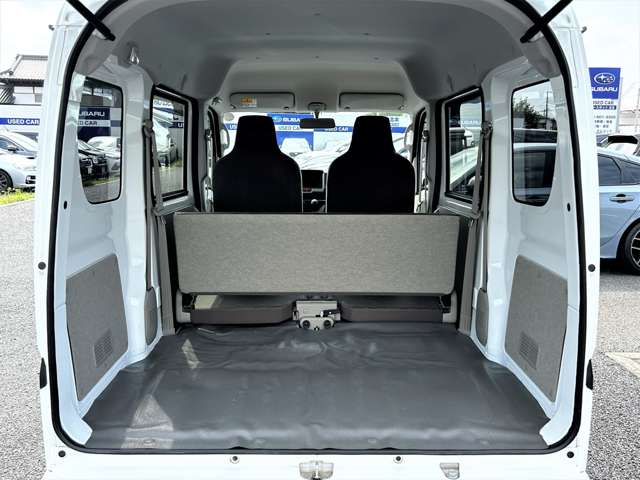 Suzuki Every 11
