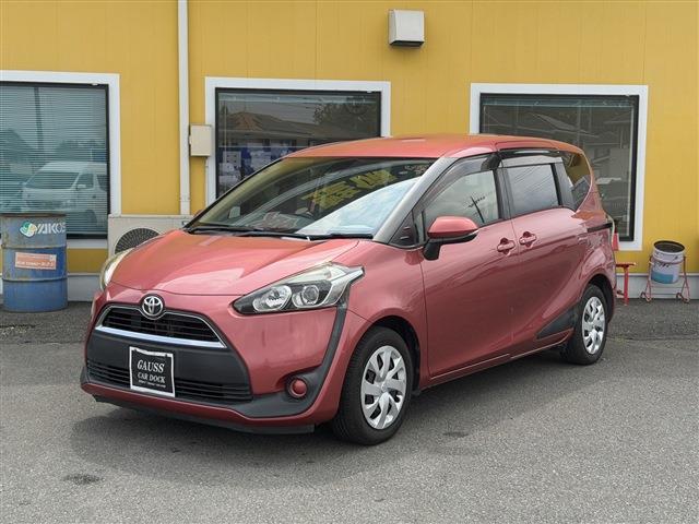 Toyota Sienta 12