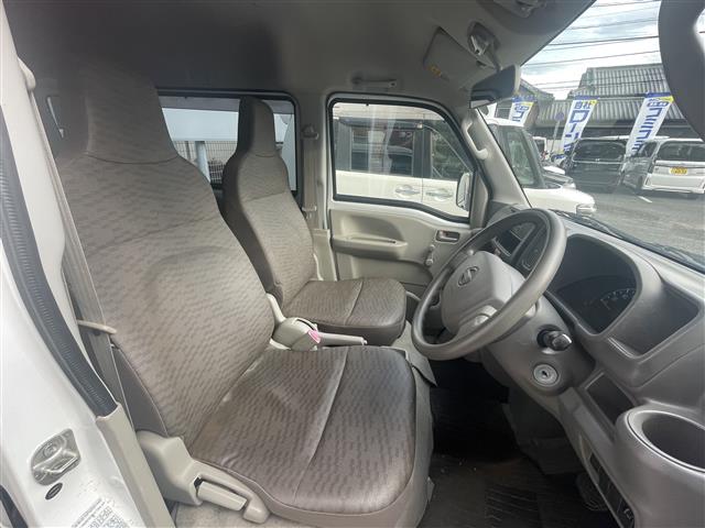 Nissan NV100 Clipper 6