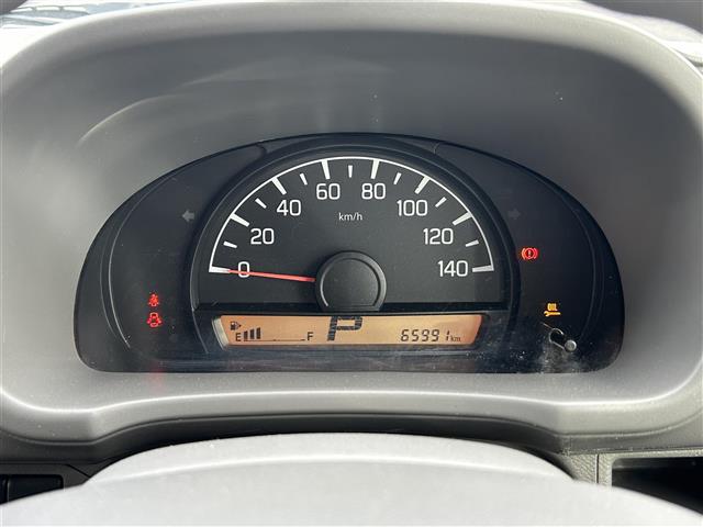 Nissan NV100 Clipper 10