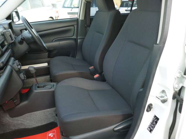 Toyota Probox Van 8