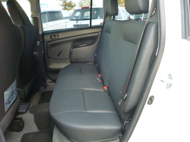Toyota Probox Van 9