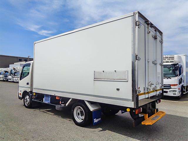 Hino Dutro 5