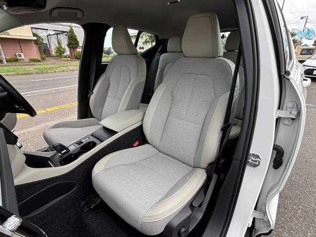 Volvo XC40 12