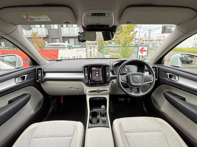 Volvo XC40 6