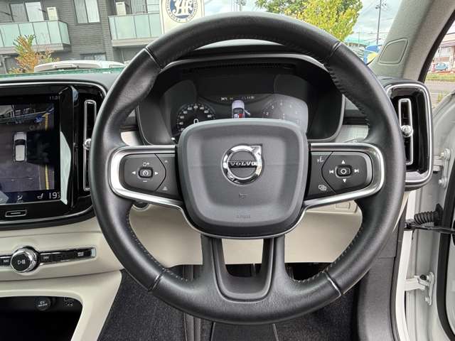 Volvo XC40 7